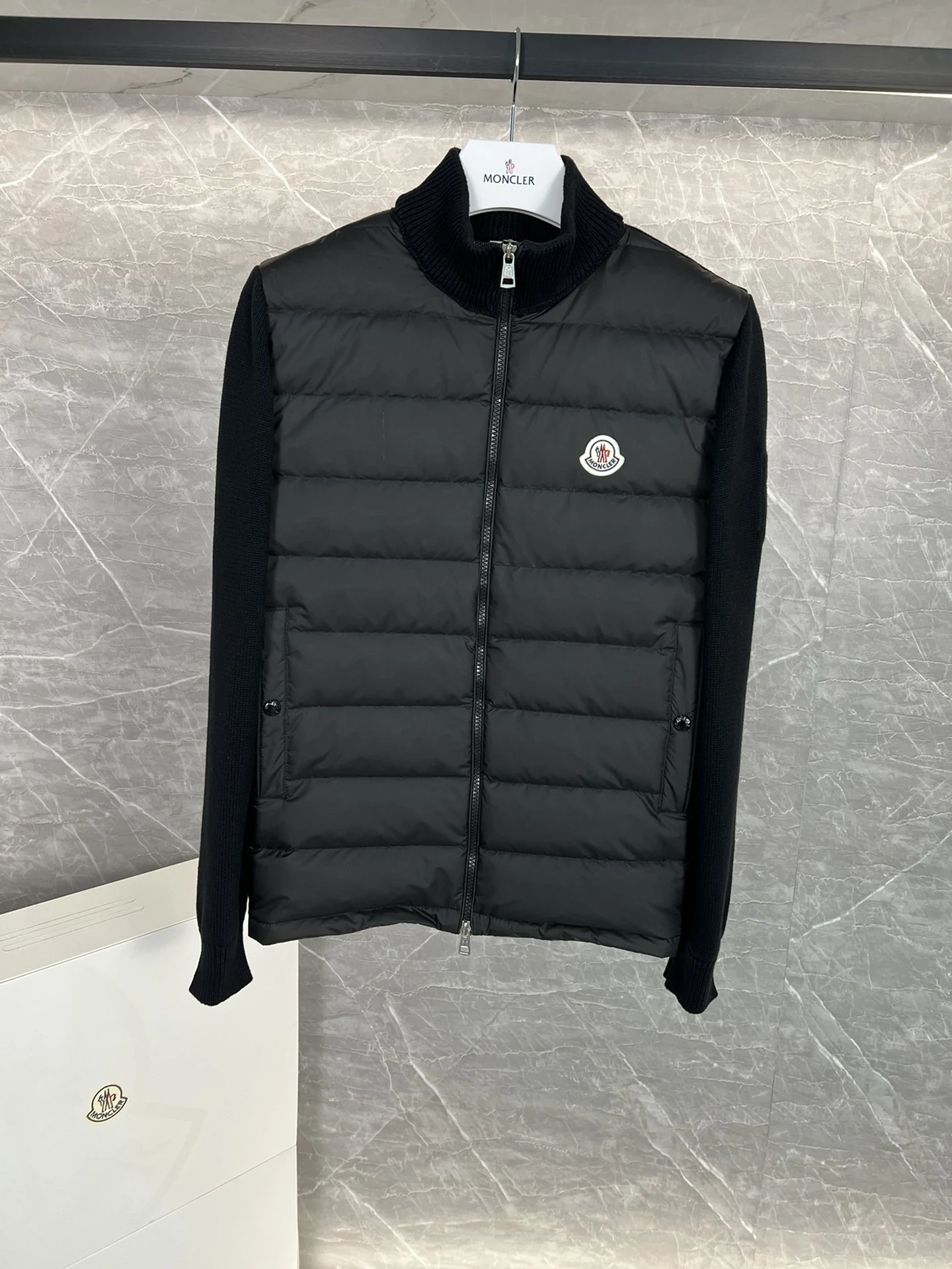 Moncler puffer jacket - real photo 8