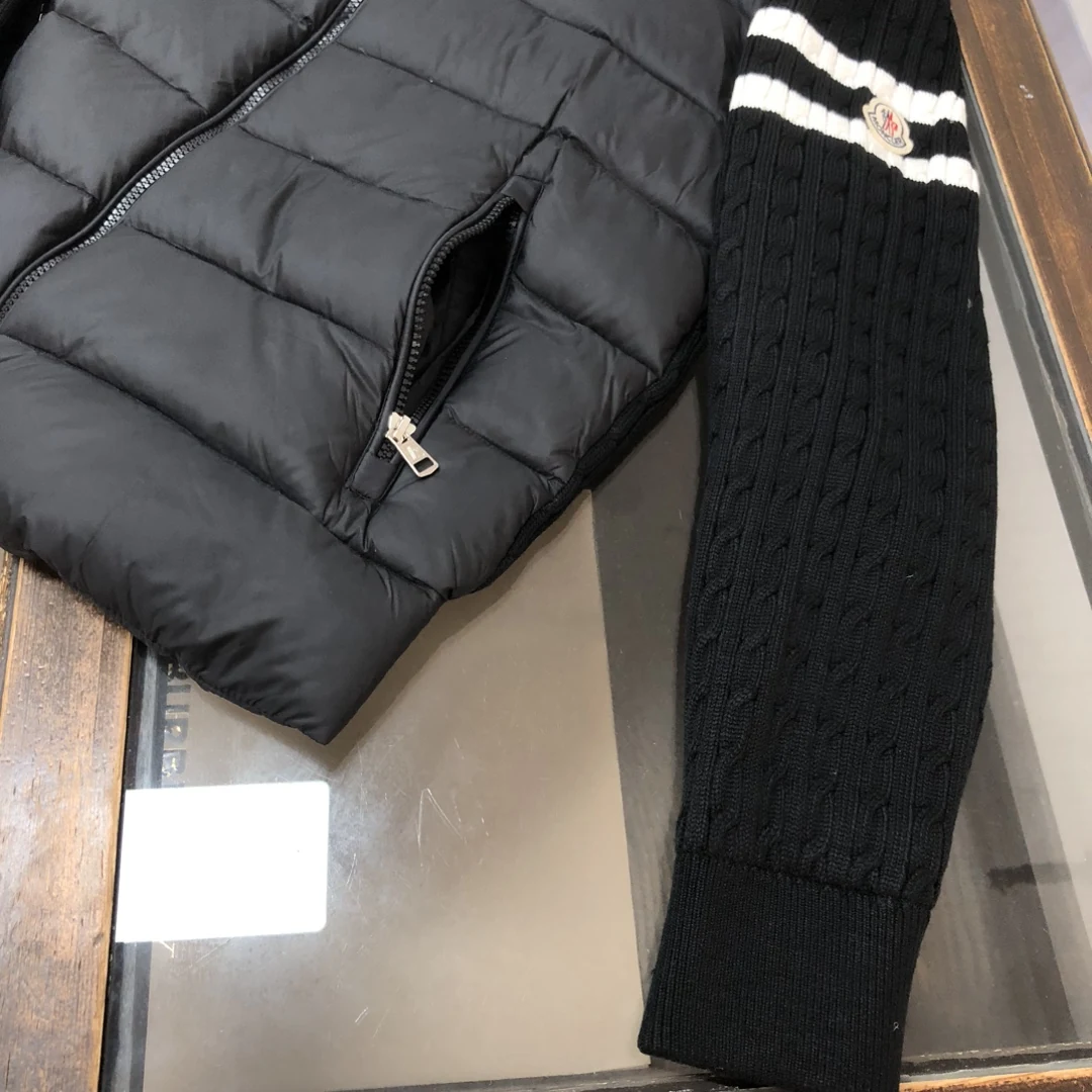 Moncler puffer jacket - real photo 6