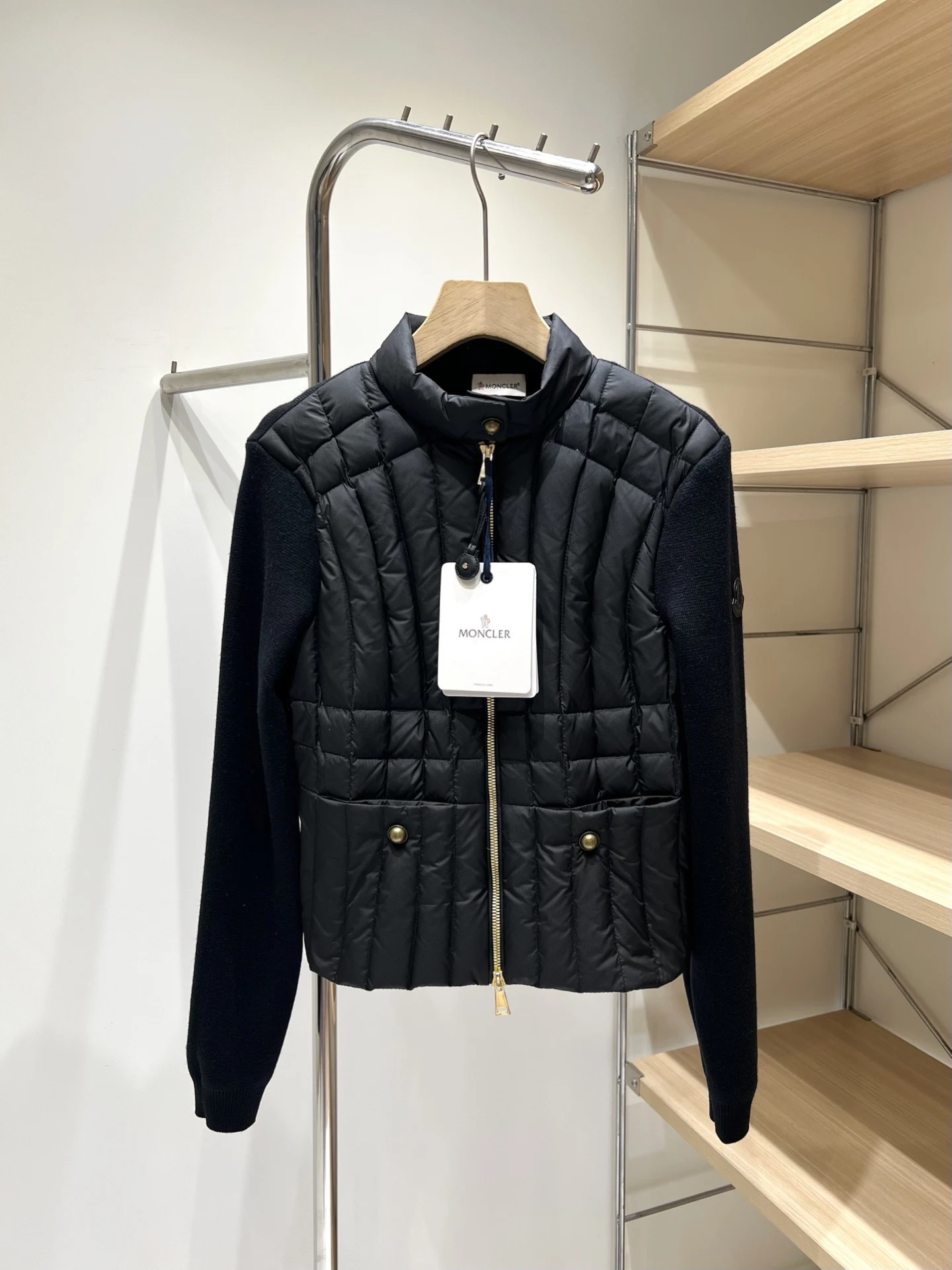Moncler Round-Neck Panel Puffer Jacket - Style 4 - Moncler puffer jacket real photo 1