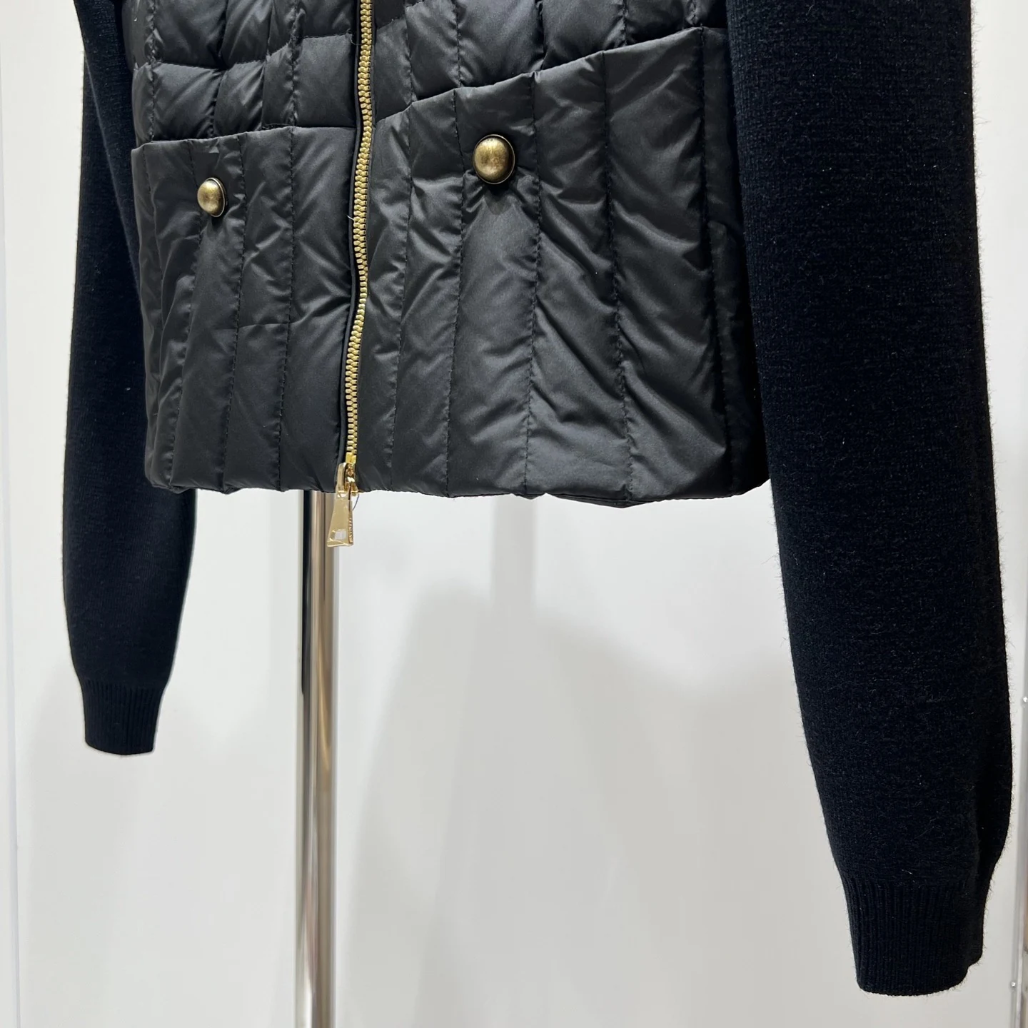 Moncler Round-Neck Panel Puffer Jacket - Style 4 - Moncler puffer jacket real photo 6