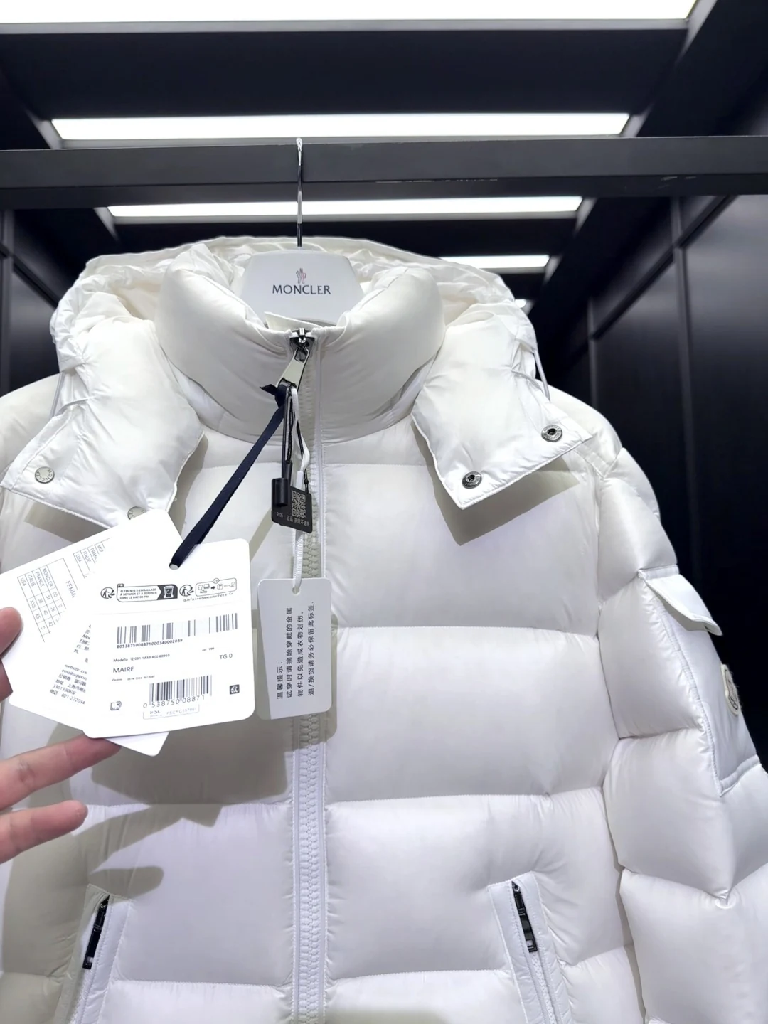 Moncler puffer jacket - real photo 4