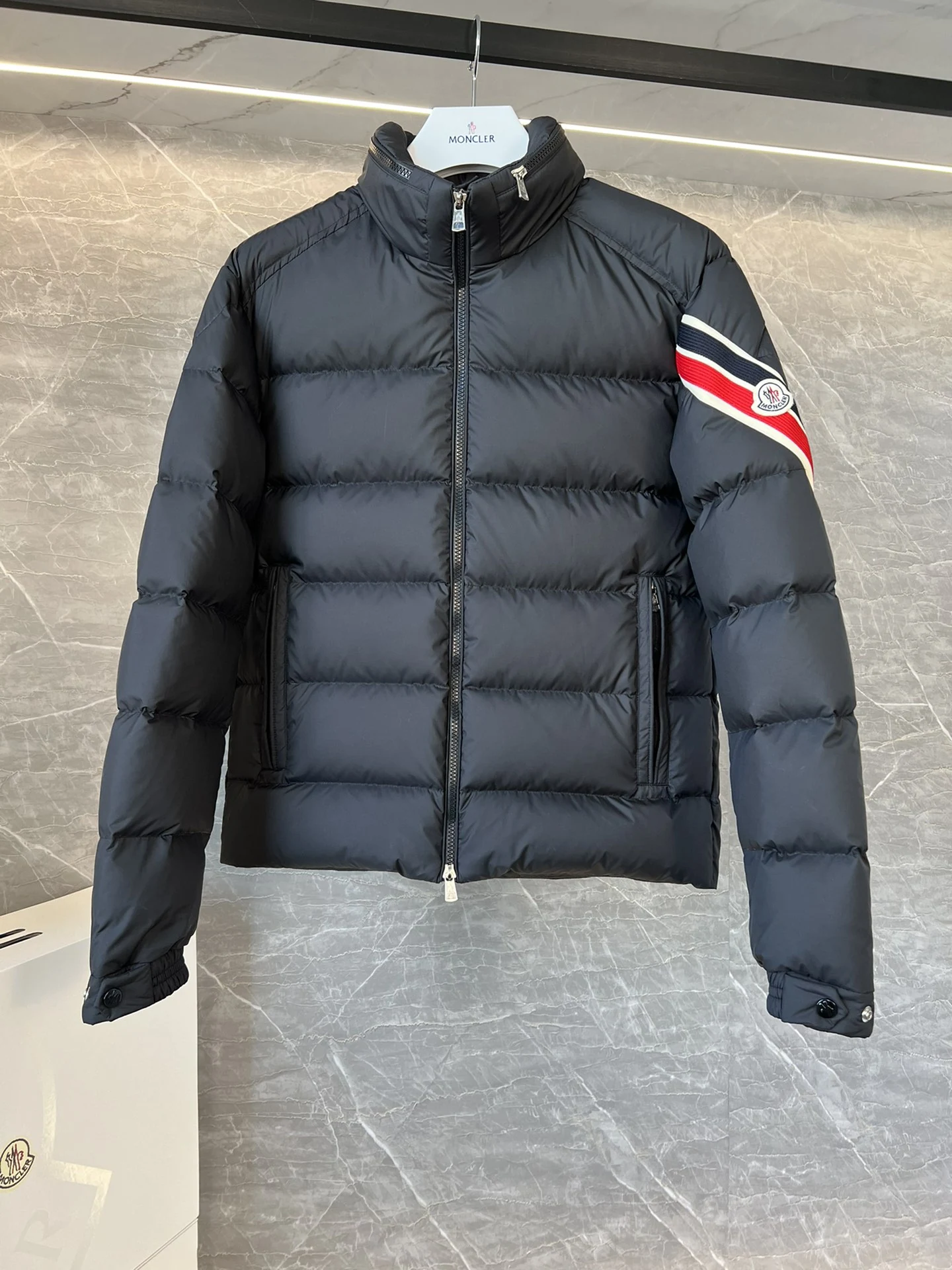 Moncler puffer jacket - real photo 6