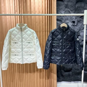 Moncler Short Puffer Jacket - Style 8 - Moncler puffer jacket real photo 1