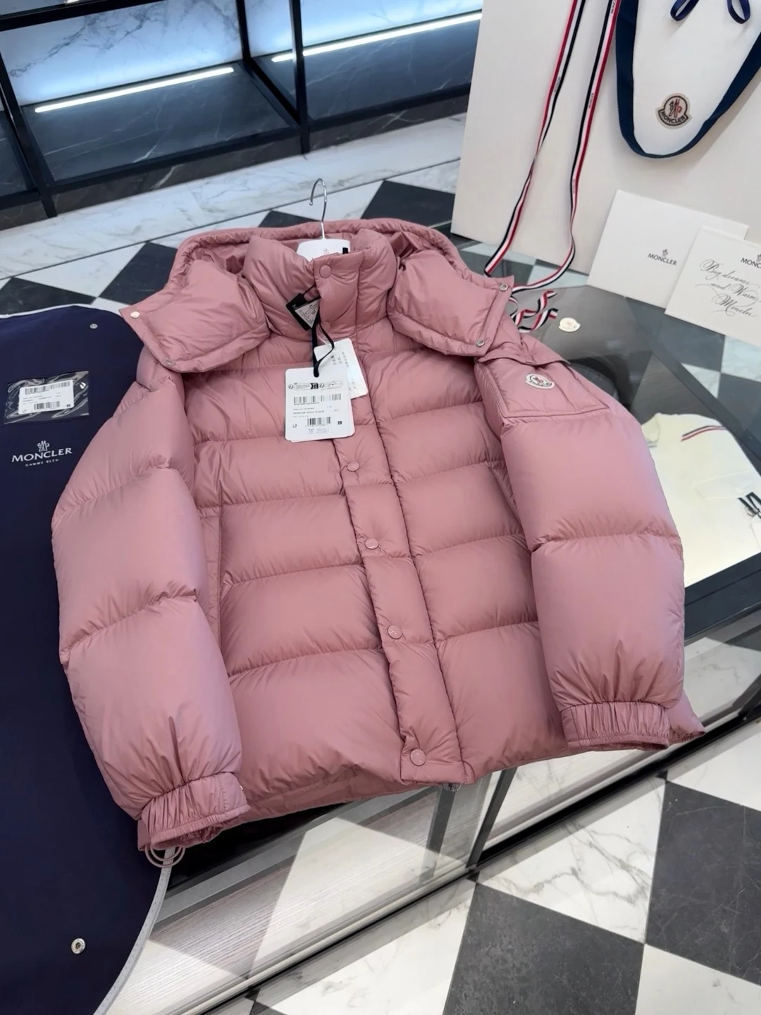 Moncler puffer jacket - real photo 8
