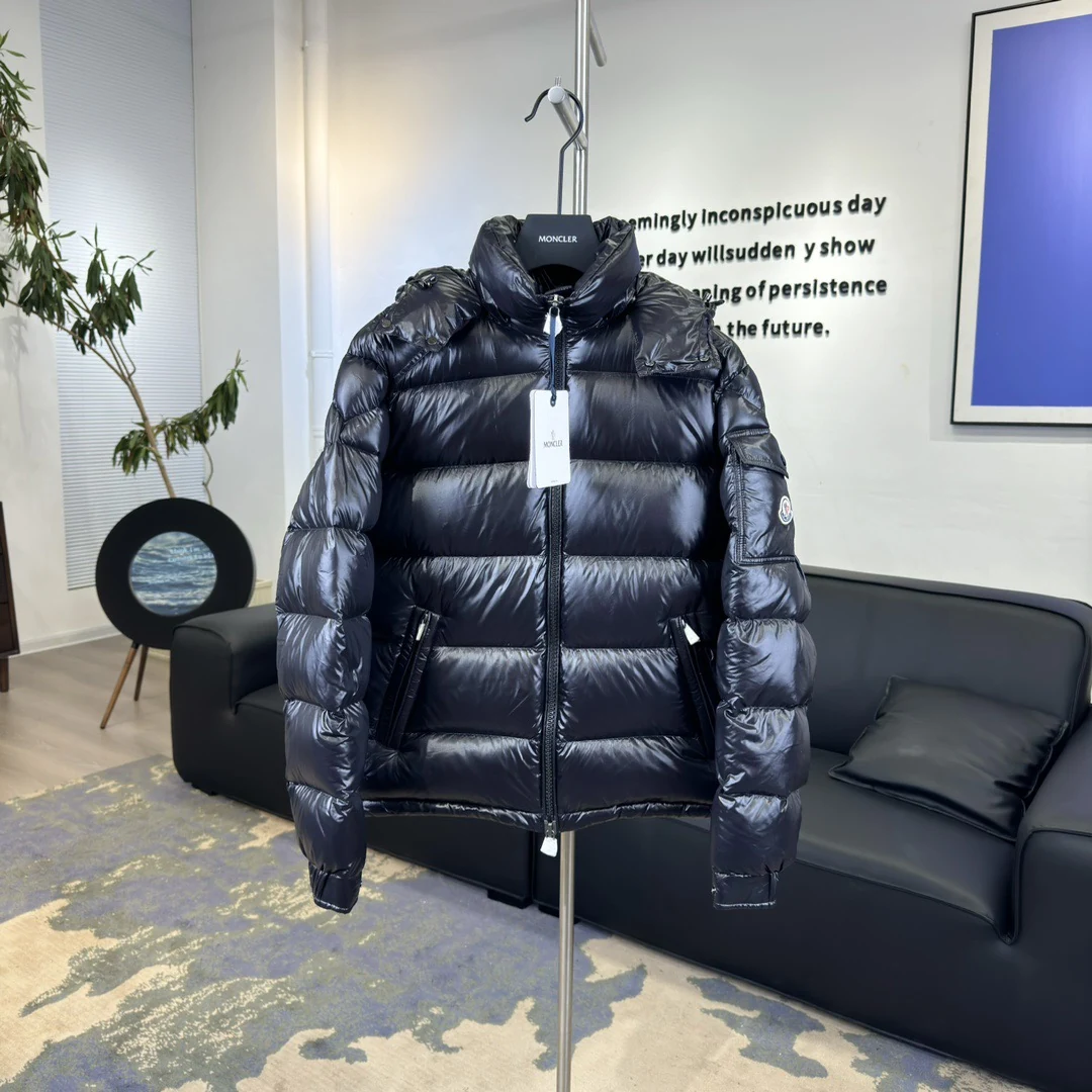 Moncler puffer jacket - real photo 1