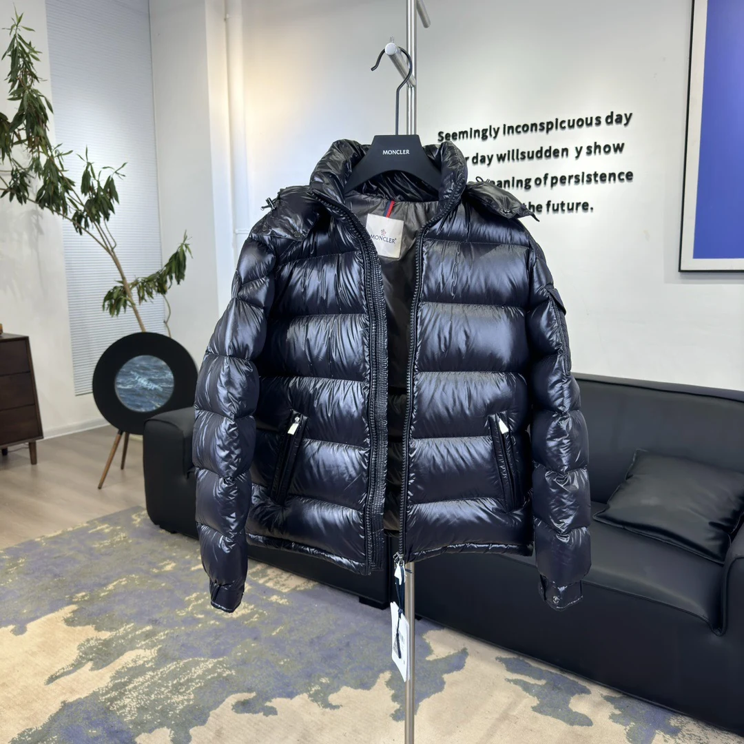 Moncler puffer jacket - real photo 6