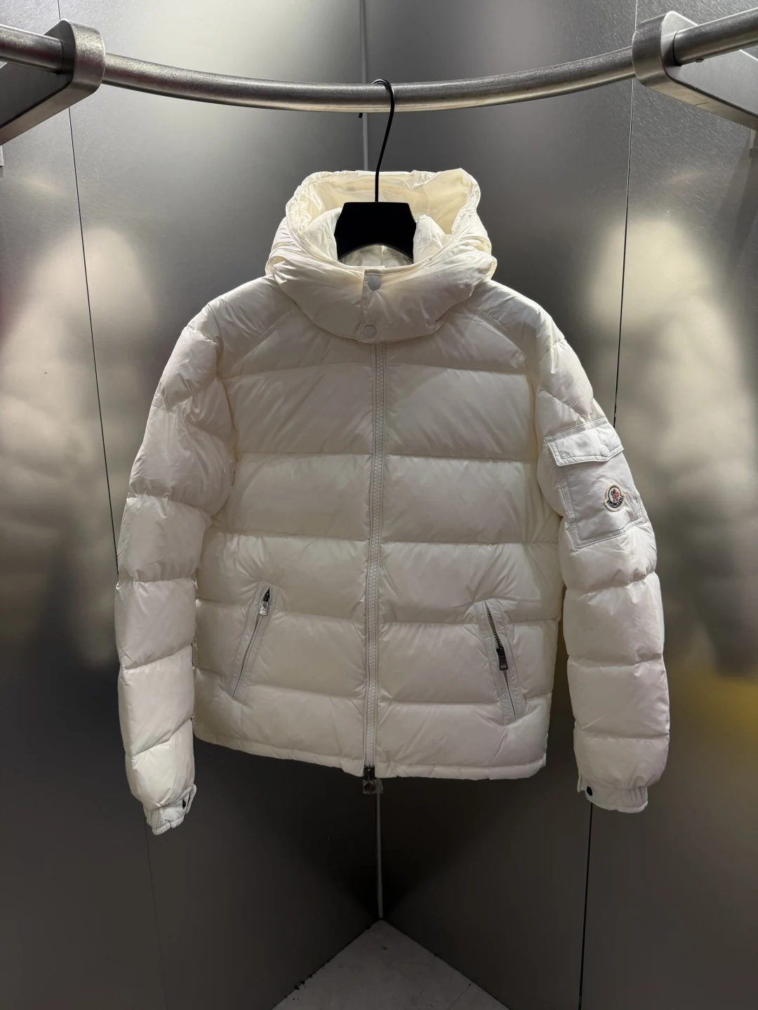 Moncler puffer jacket - real photo 9