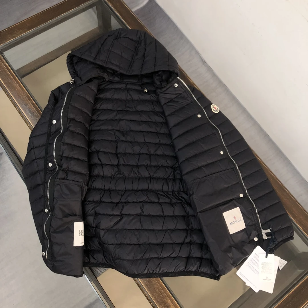 Moncler puffer jacket - real photo 7