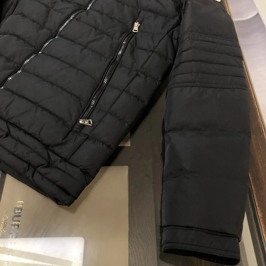 Moncler puffer jacket - real photo 5