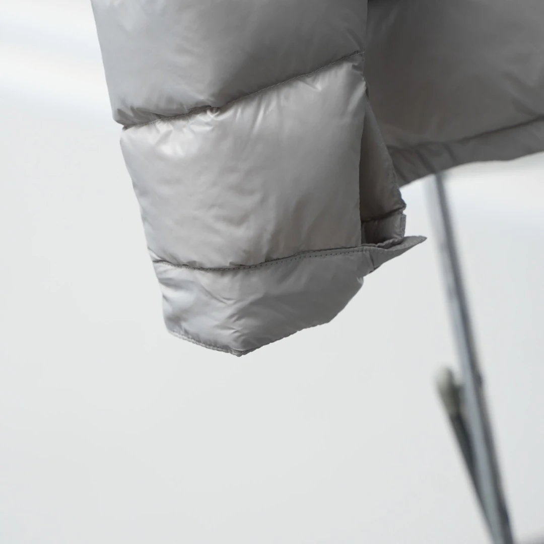 Moncler Stand-Collar Lightweight Puffer Jacket - Style 13 - Moncler puffer jacket real photo 7