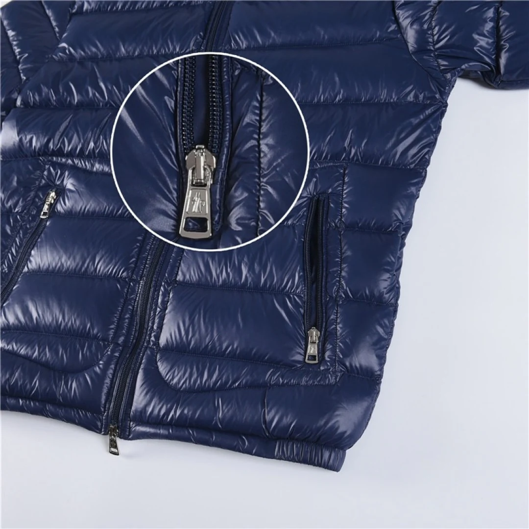 Moncler Stand-Collar Lightweight Puffer Jacket - Style 14 - Moncler puffer jacket real photo 5