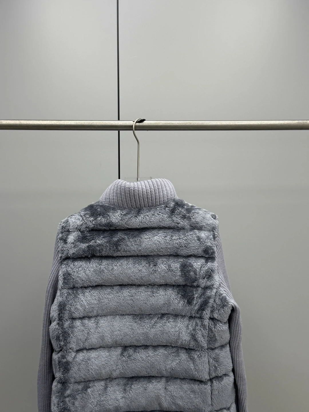 Moncler Stand-Collar Panel Puffer Jacket - Style 19 - Moncler puffer jacket real photo 8