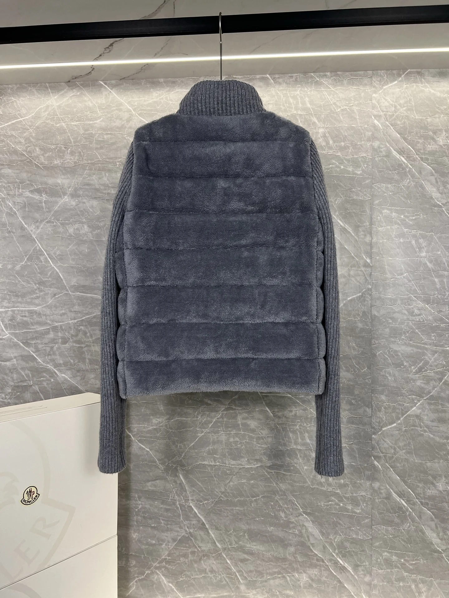 Moncler puffer jacket - real photo 9