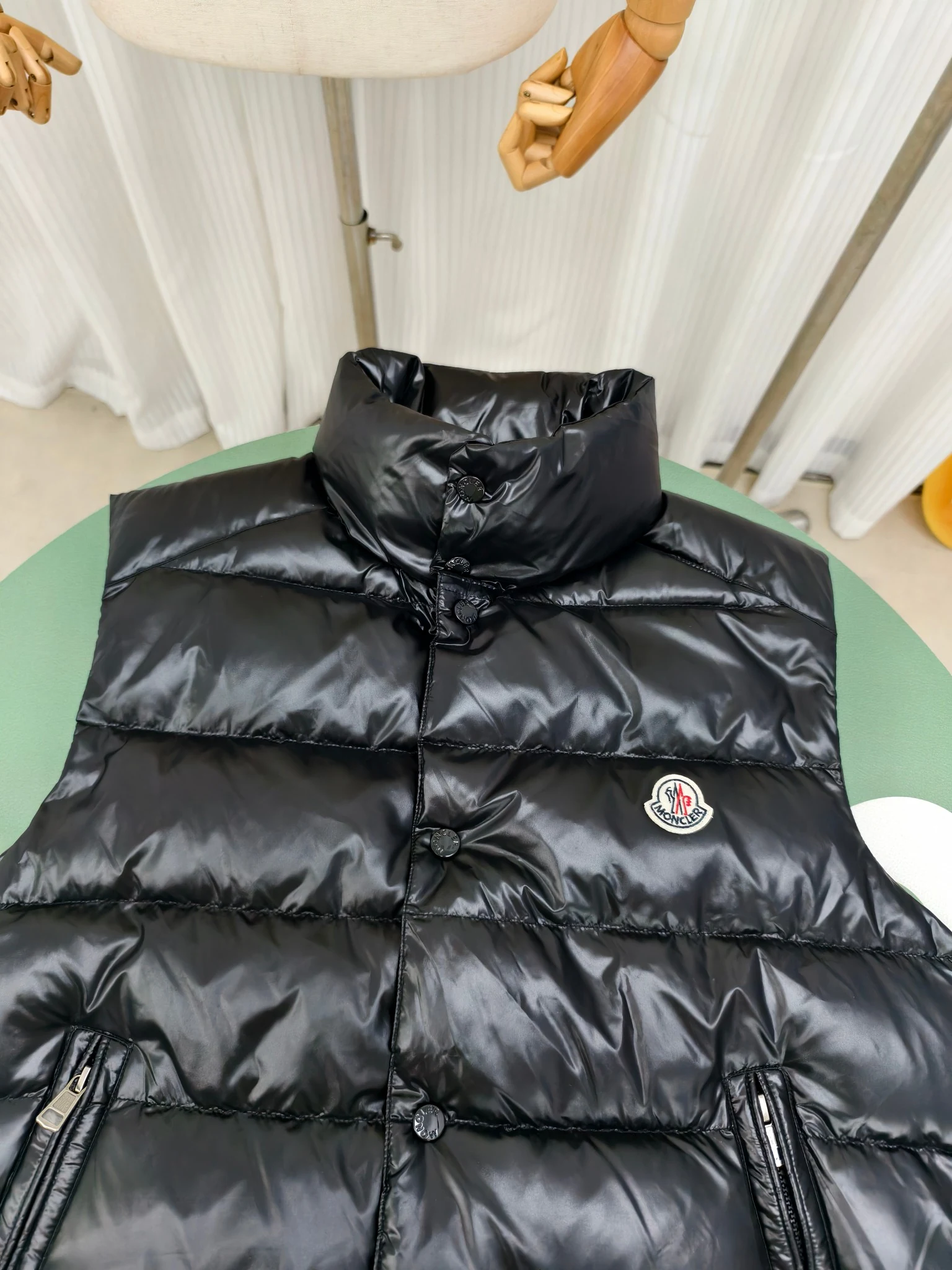 Moncler puffer vest - real photo 3