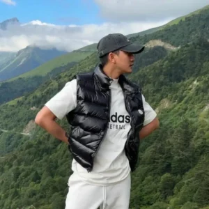 Moncler Stand-Collar Puffer Vest - Style 23 - Moncler puffer vest real photo 1