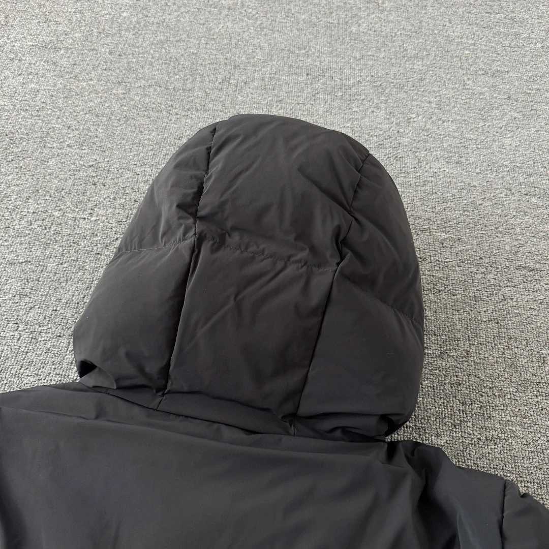Moncler puffer jacket - real photo 11