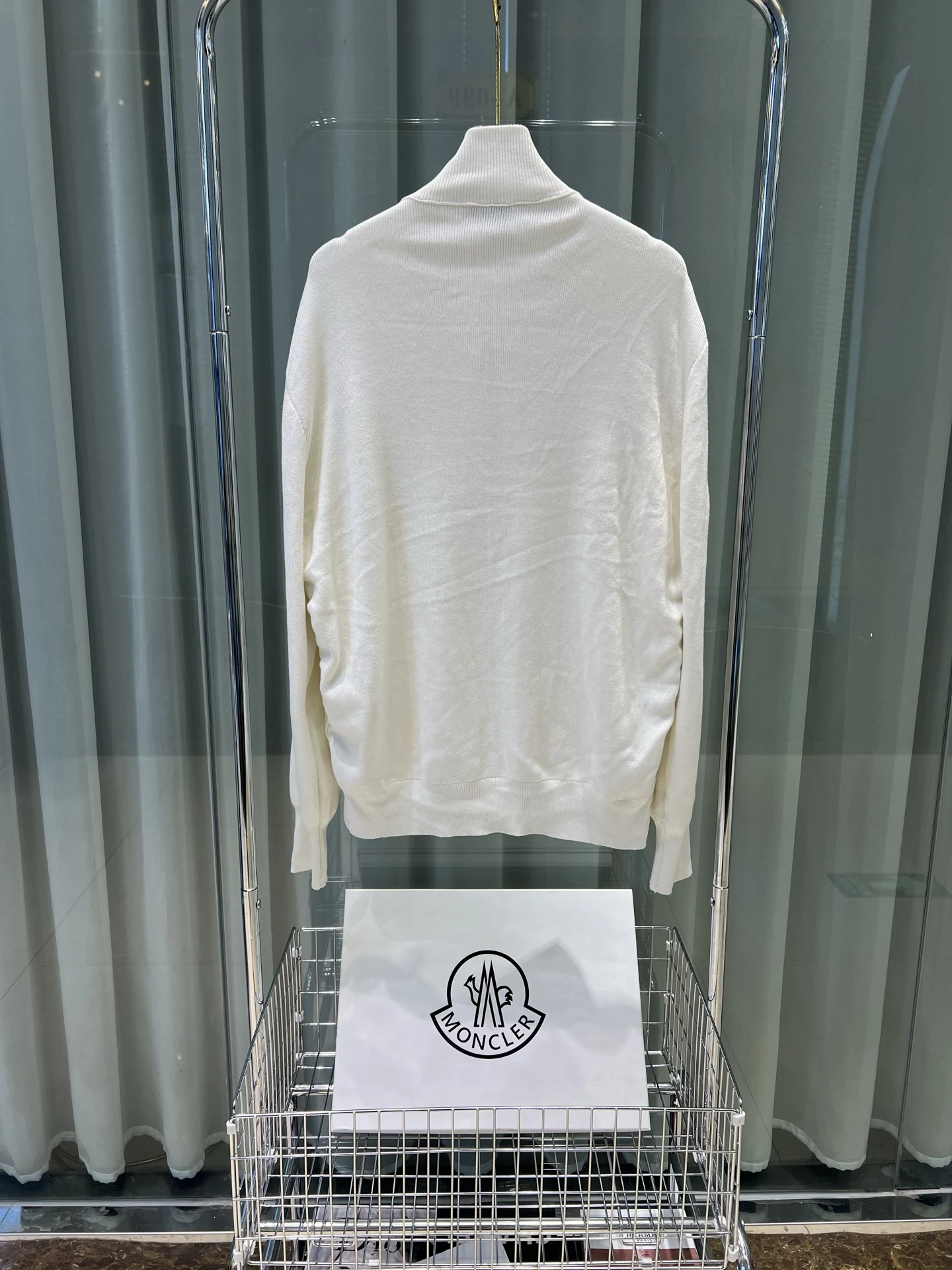 Moncler puffer jacket - real photo 9