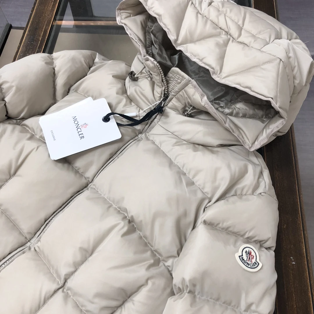 Moncler puffer jacket - real photo 3