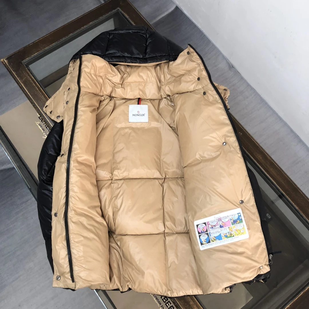 Moncler puffer jacket - real photo 7