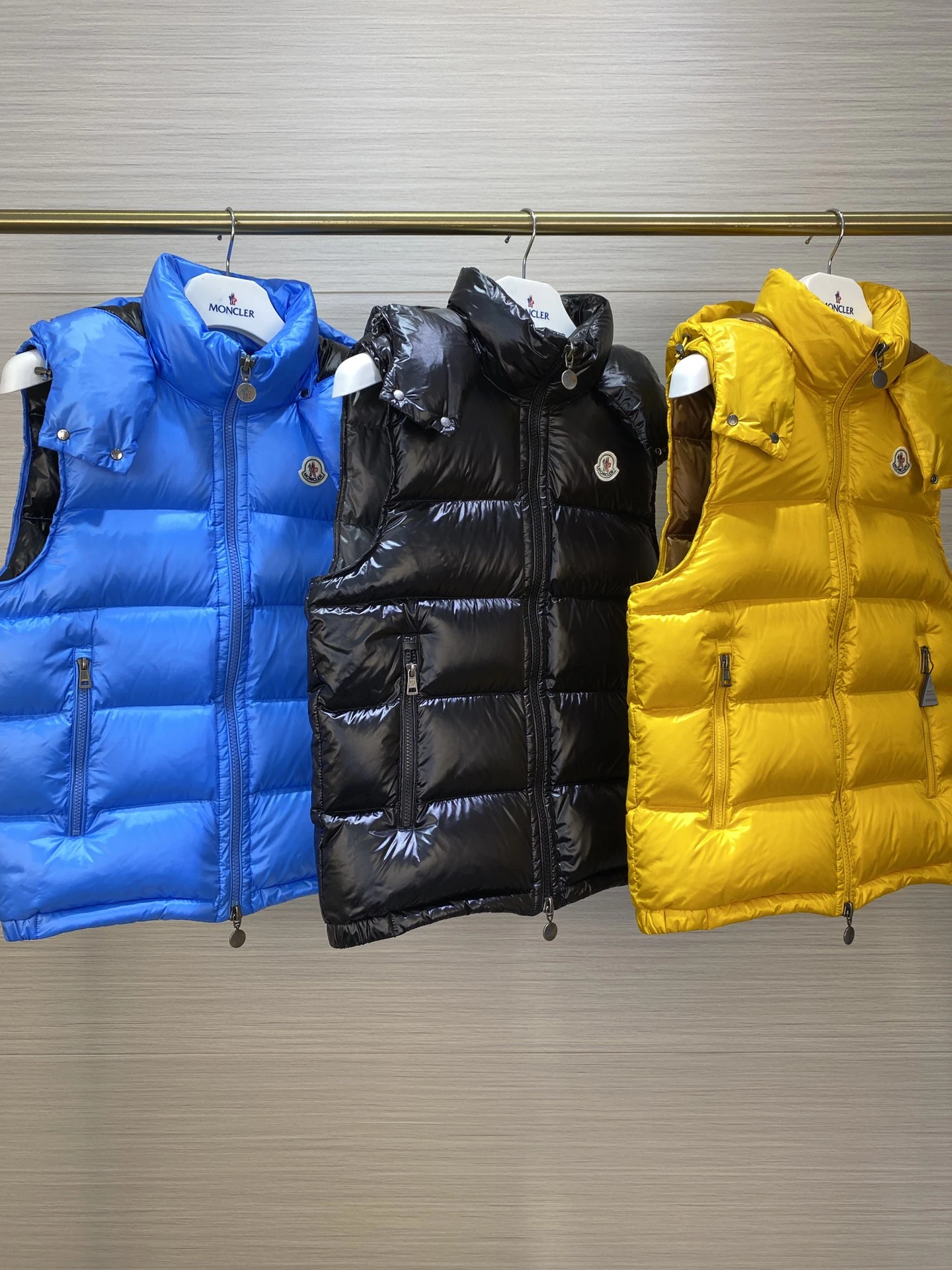 Moncler puffer jacket - real photo 7