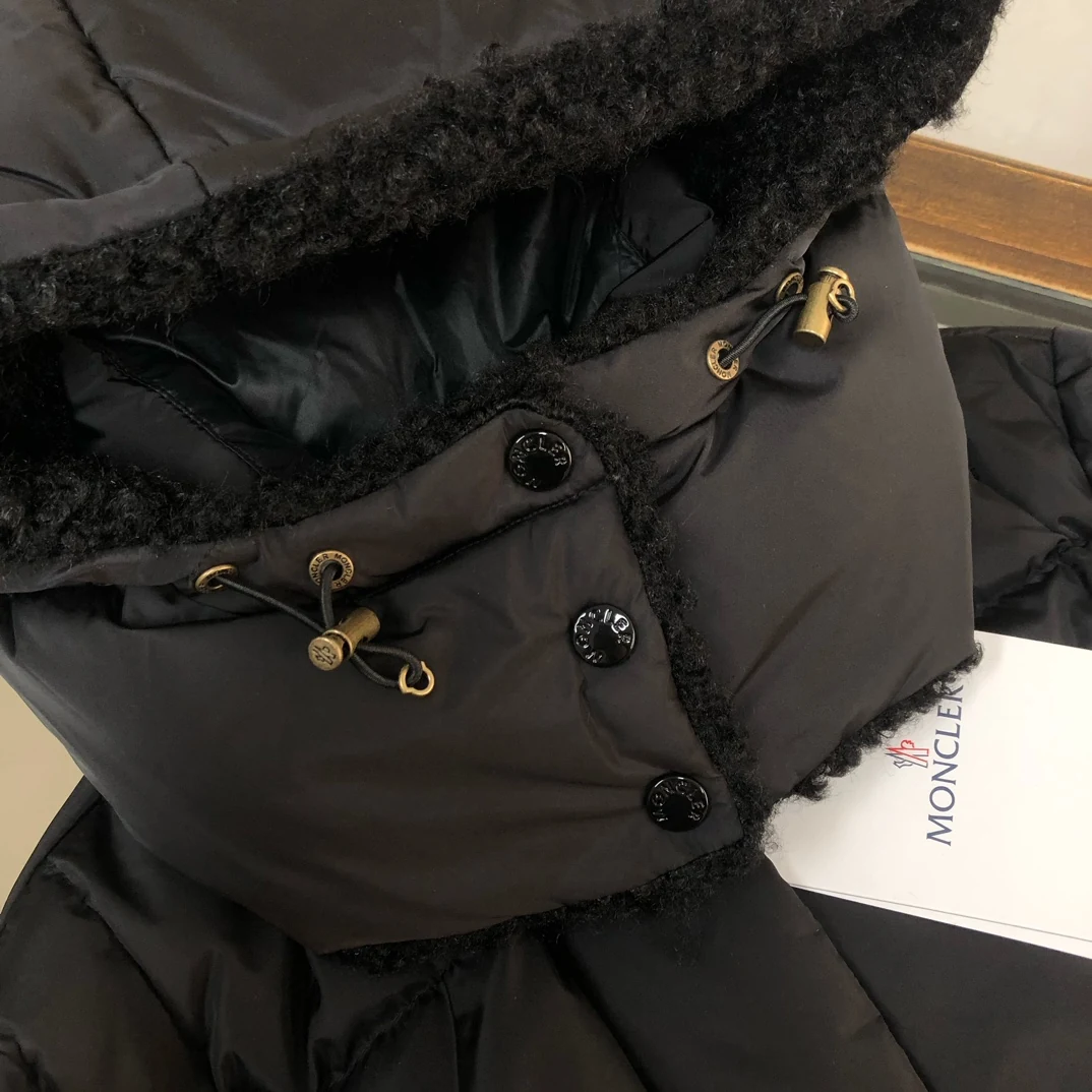 Moncler puffer jacket - real photo 4