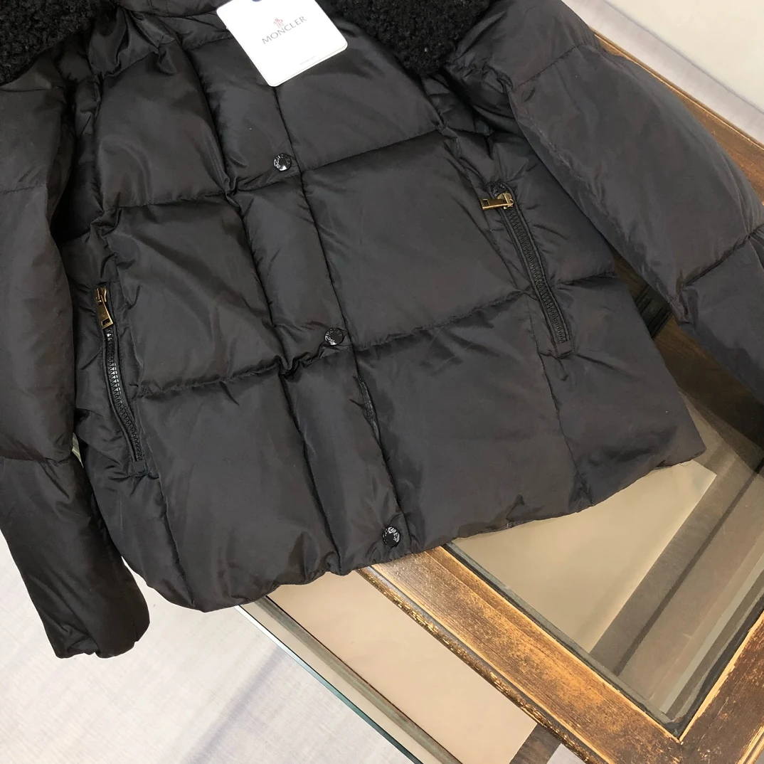 Moncler puffer jacket - real photo 6