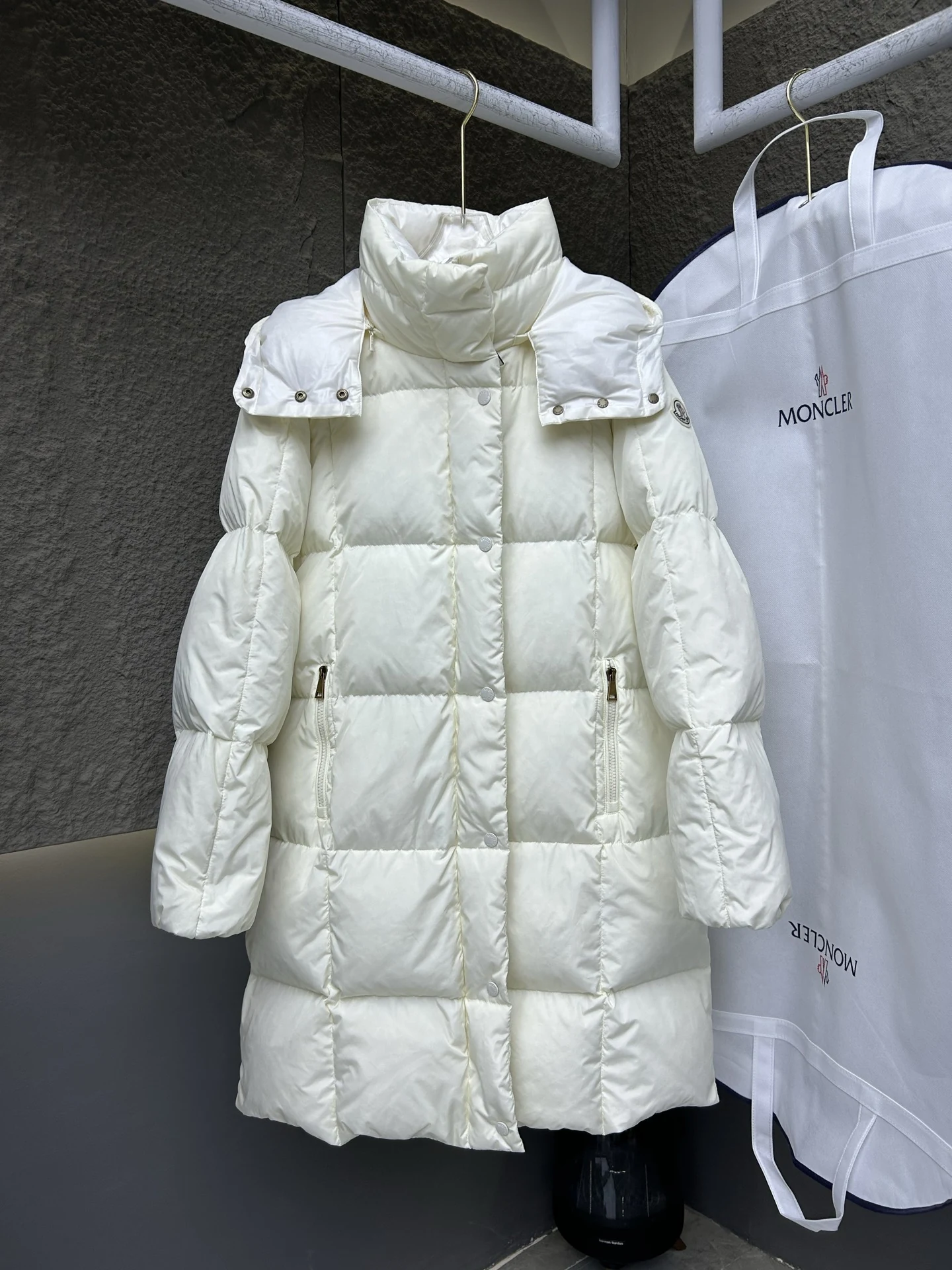 Moncler puffer jacket - real photo 1
