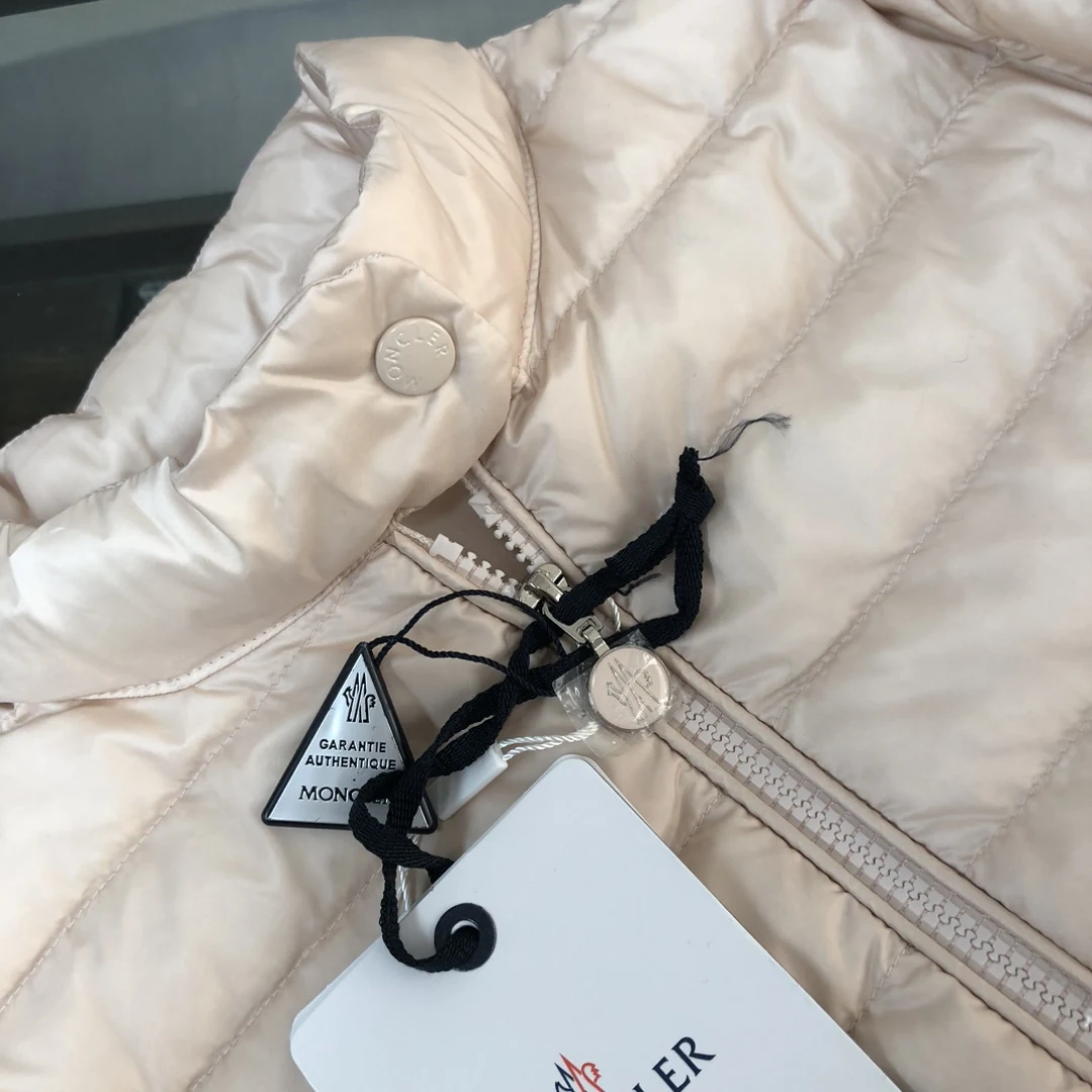 Moncler puffer jacket - real photo 4