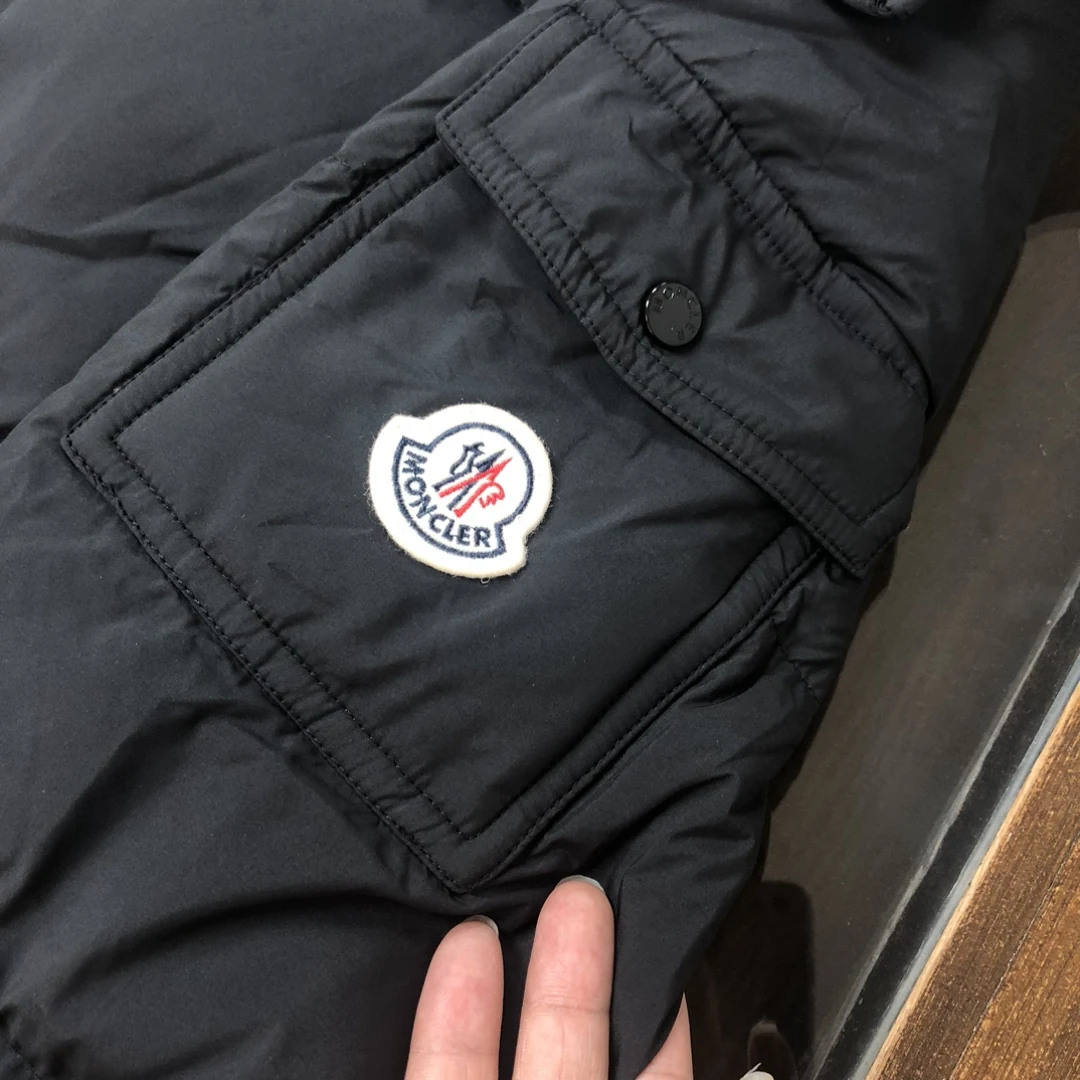Moncler puffer jacket - real photo 4