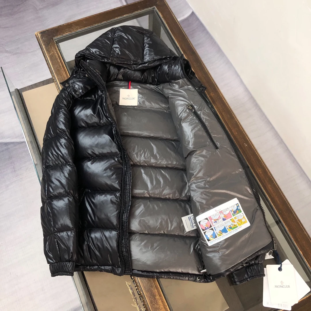 Moncler puffer jacket - real photo 6