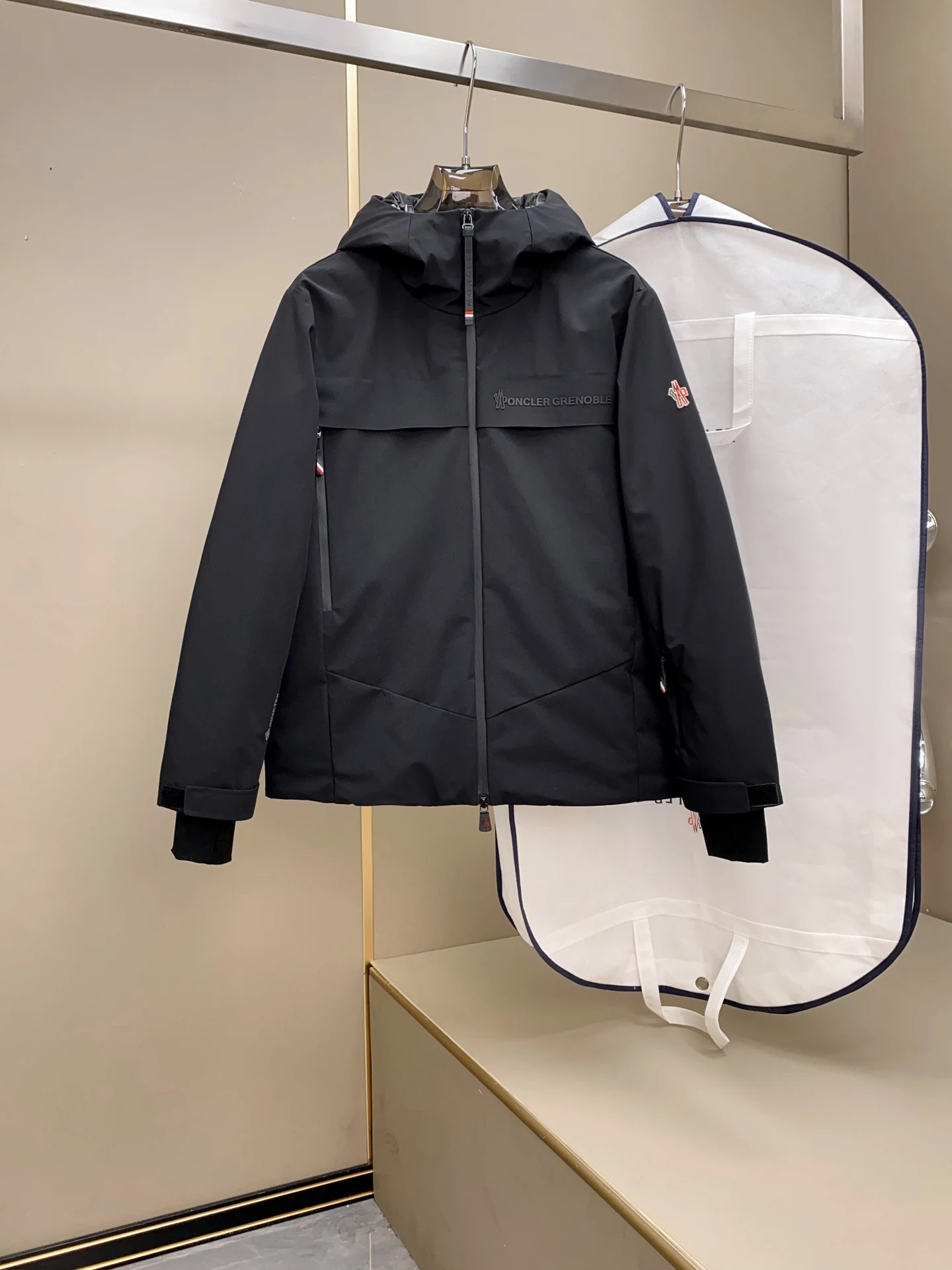 Moncler puffer jacket - real photo 2