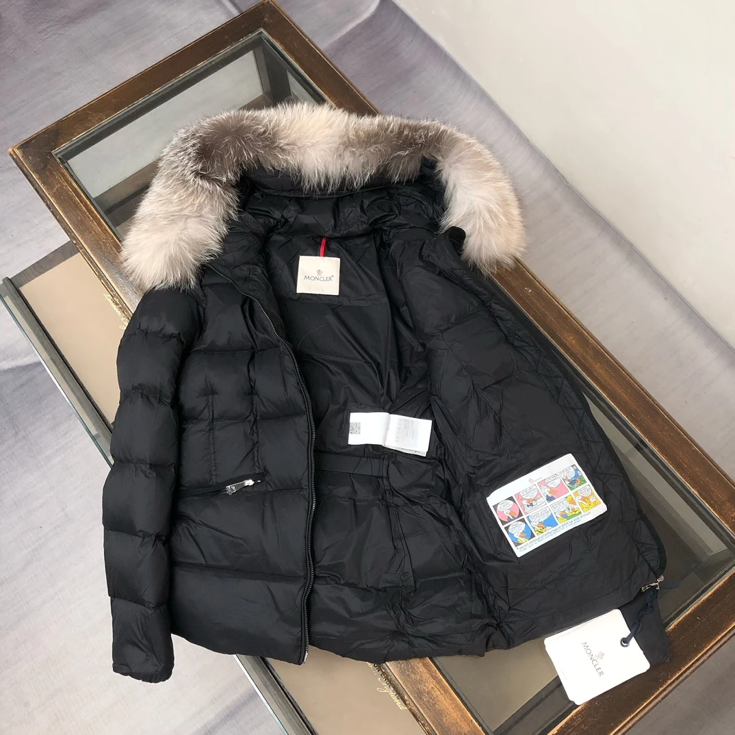 Moncler puffer jacket - real photo 8