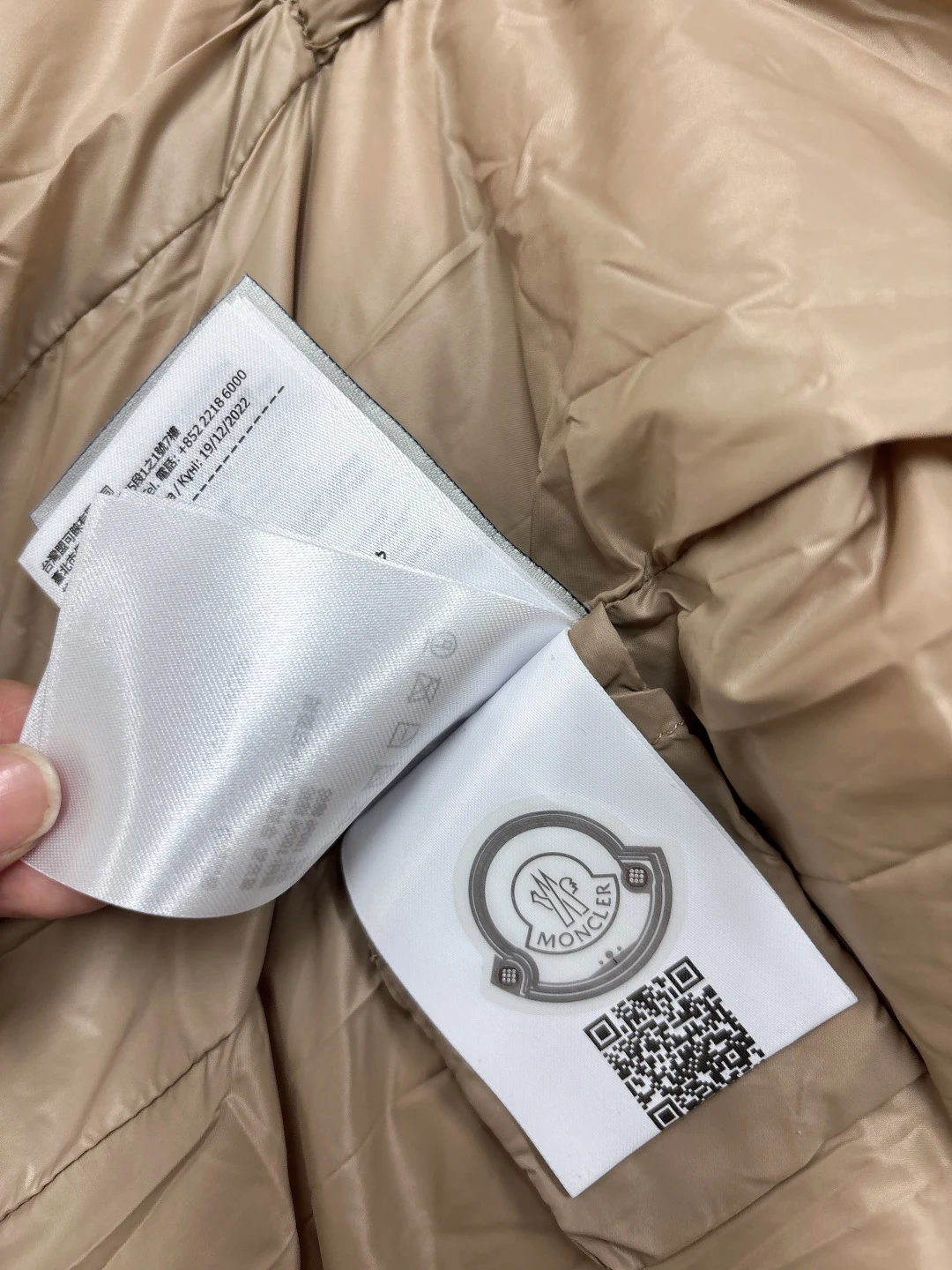 Moncler puffer jacket - real photo 9