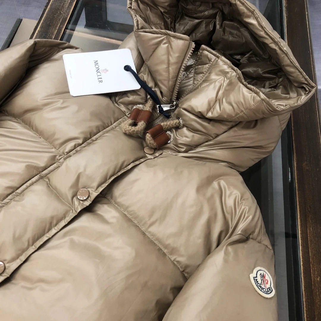 Moncler puffer jacket - real photo 3