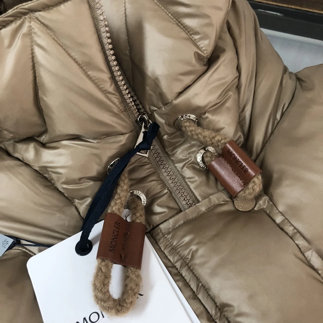 Moncler puffer jacket - real photo 4