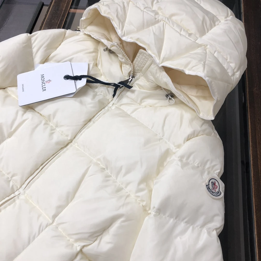 Moncler puffer jacket - real photo 3