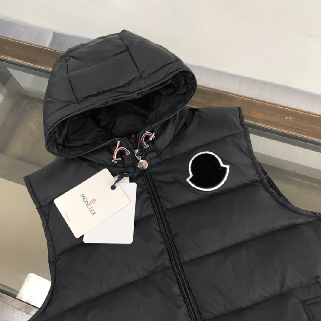 Moncler puffer jacket - real photo 2