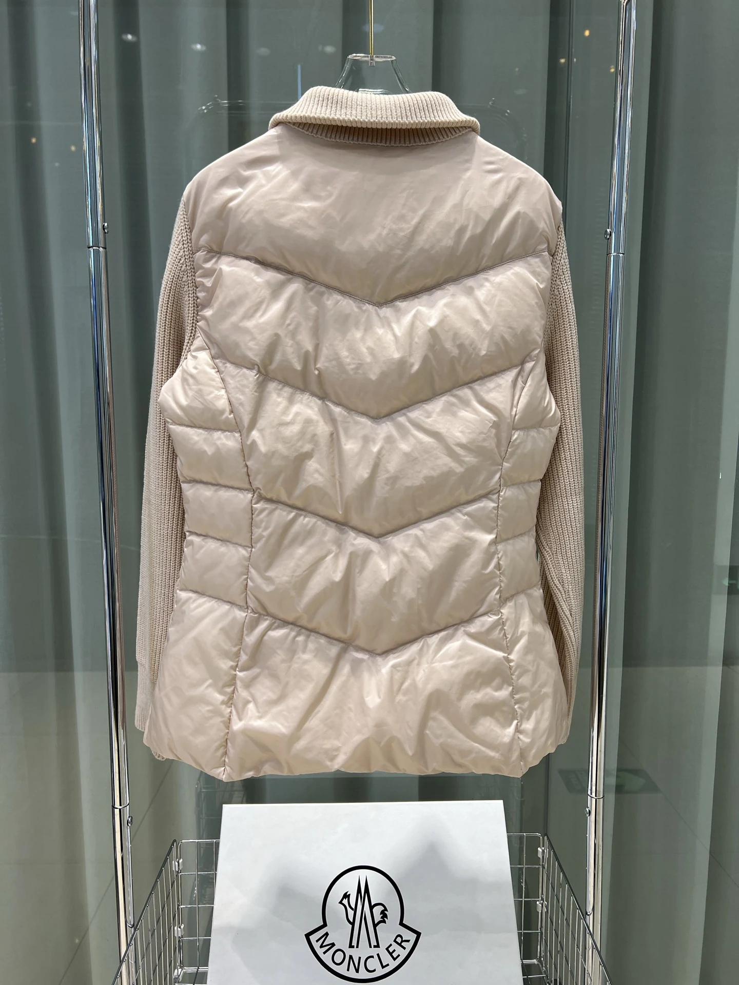 Moncler puffer jacket - real photo 9