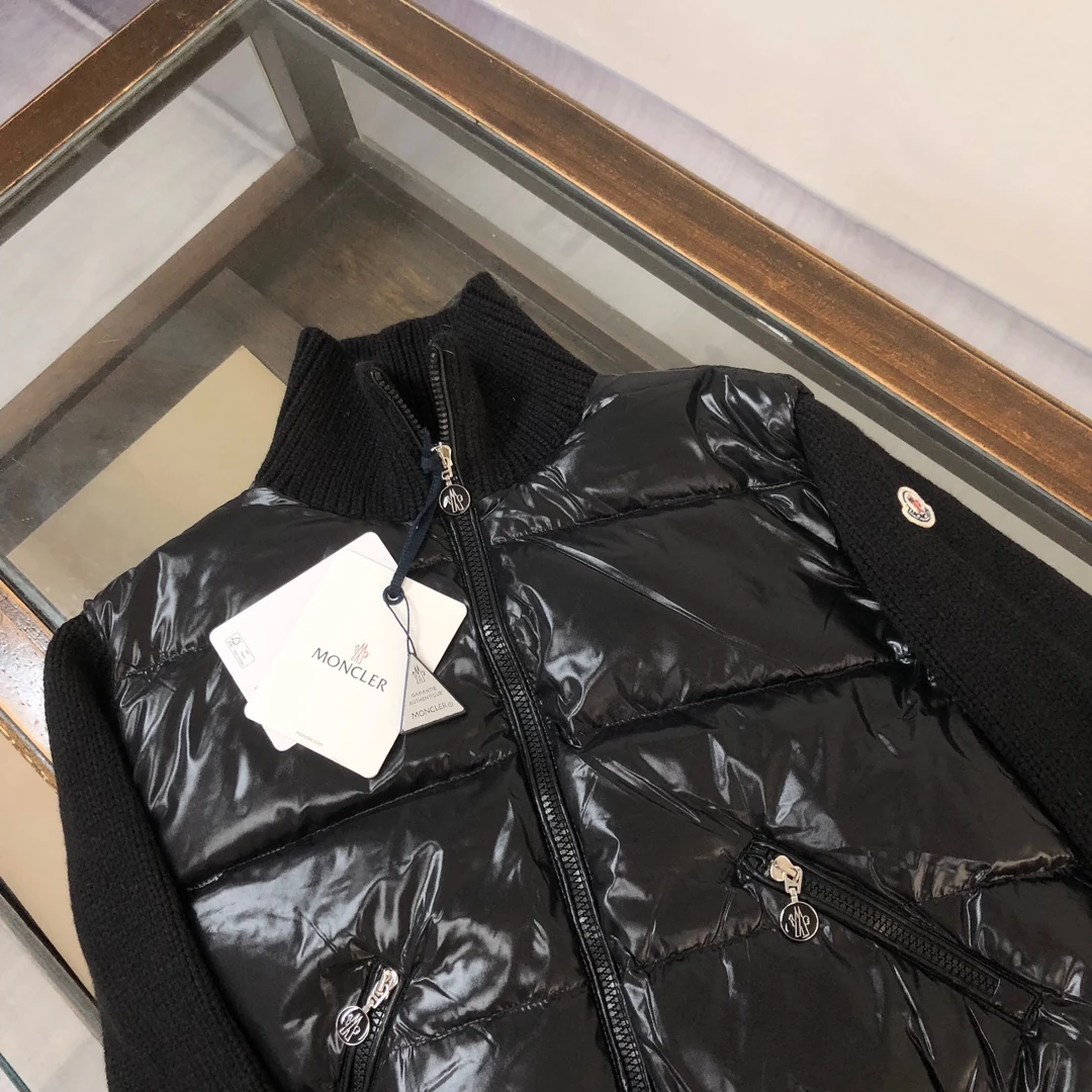 Moncler puffer jacket - real photo 4
