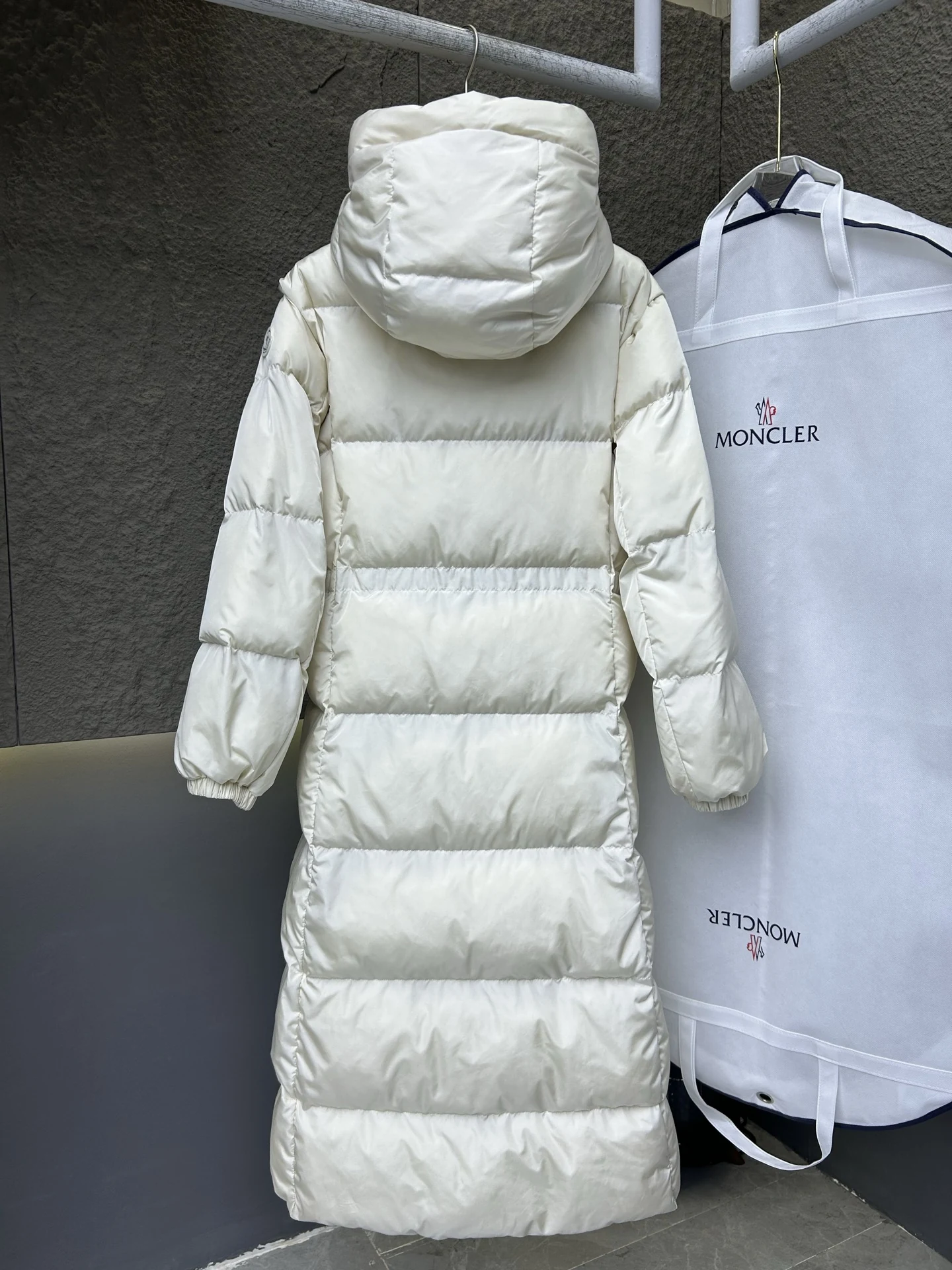 Moncler puffer jacket - real photo 10