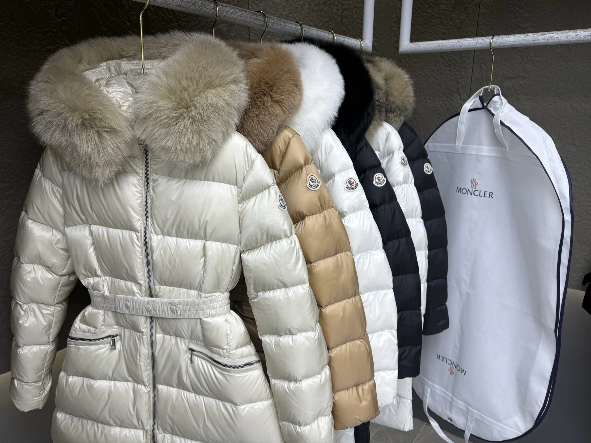 Moncler puffer jacket - real photo 4