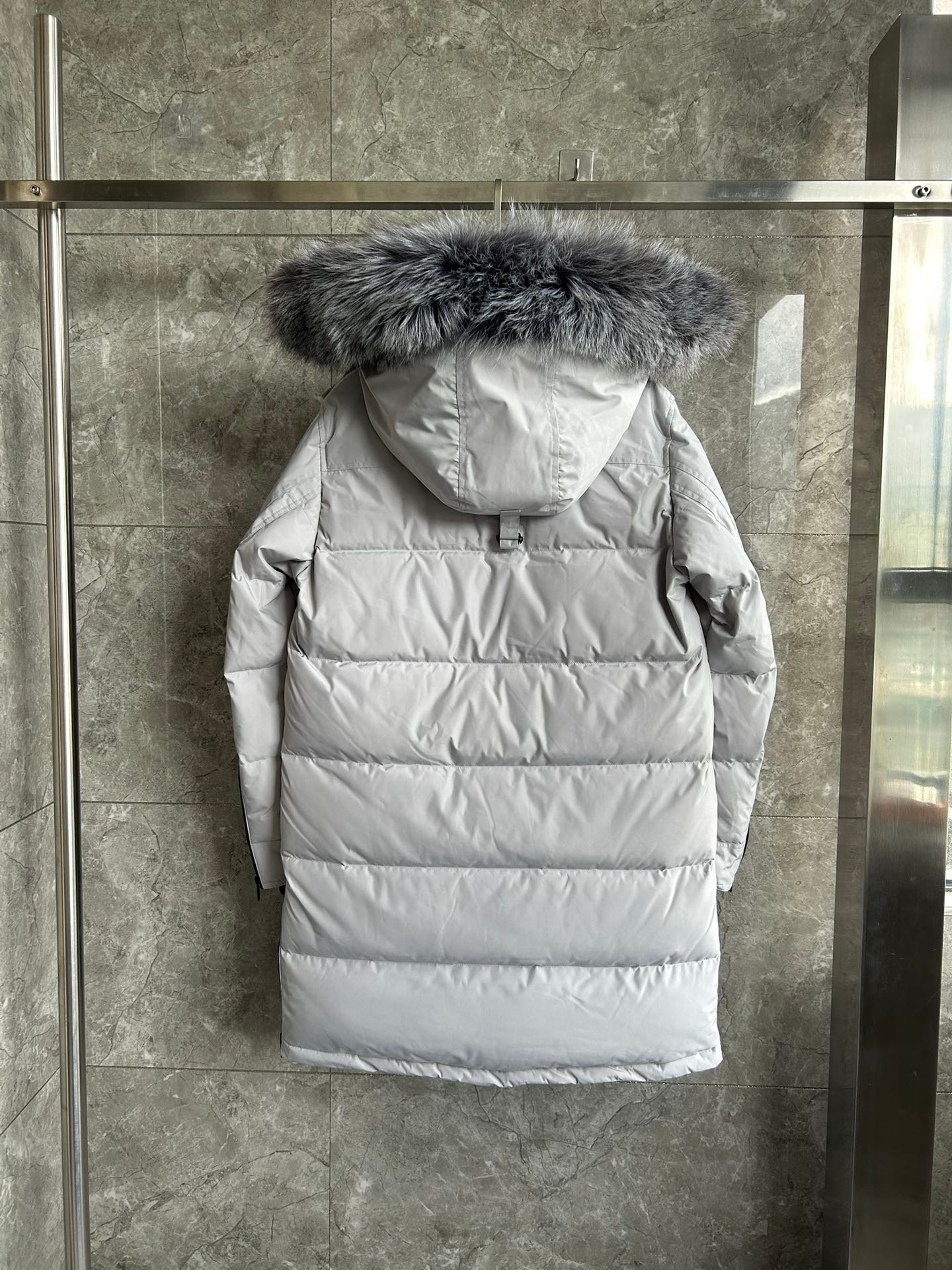 Moose Knuckles puffer jacket - real photo 2