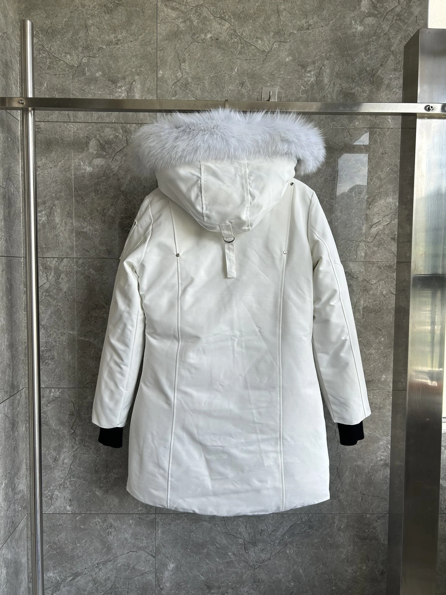 Moose Knuckles puffer jacket - real photo 2