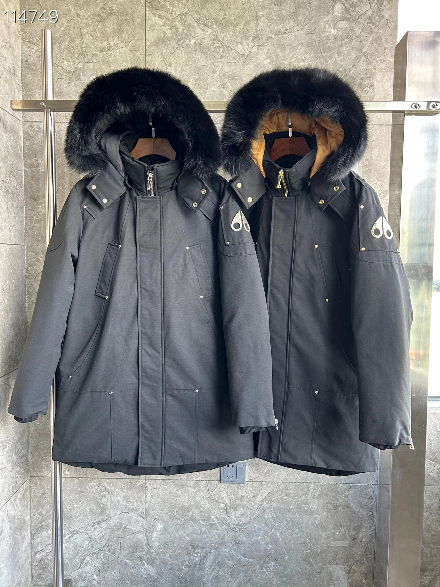 Moose Knuckles puffer jacket - real photo 8