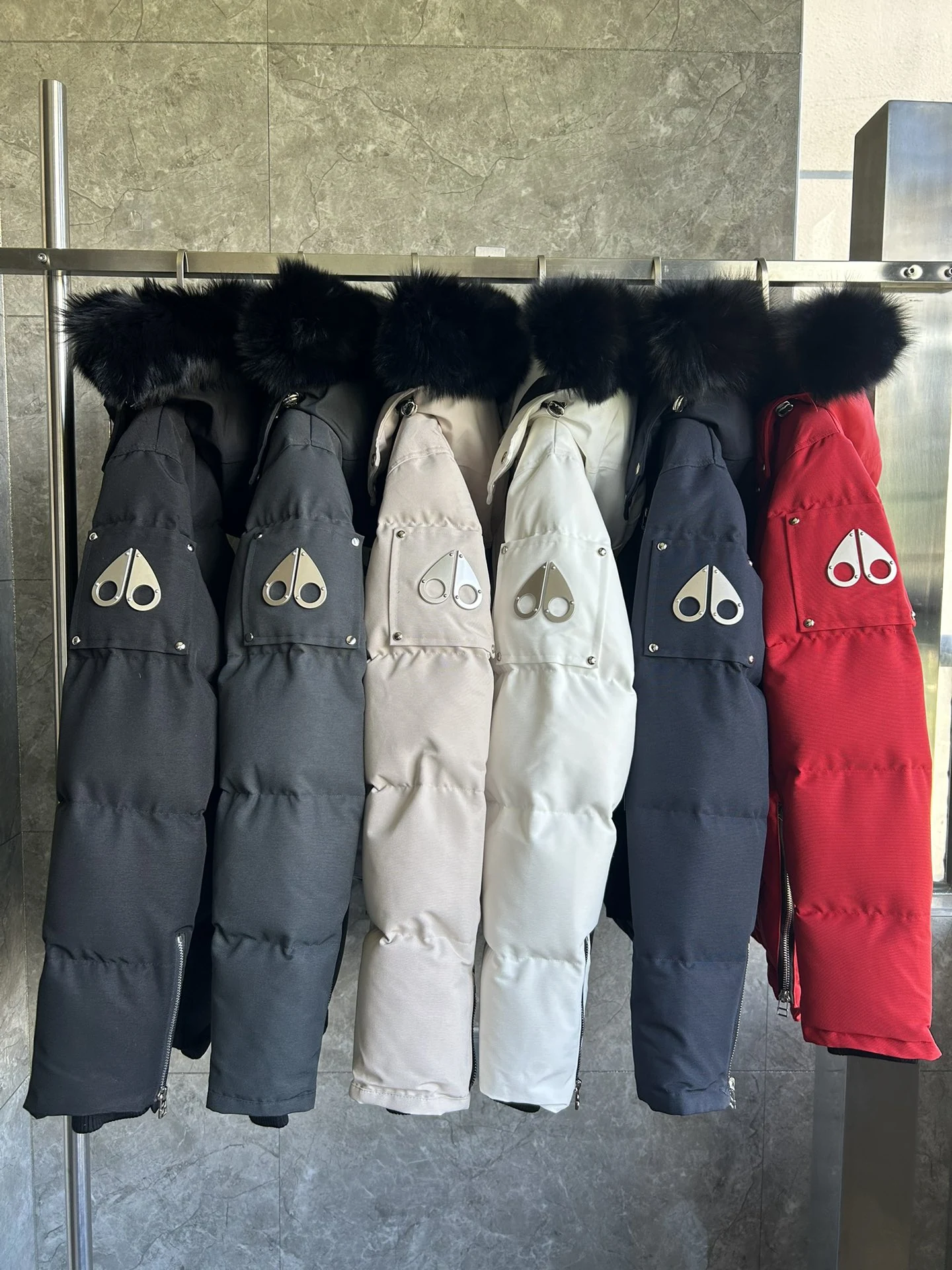 Moose Knuckles puffer jacket - real photo 5