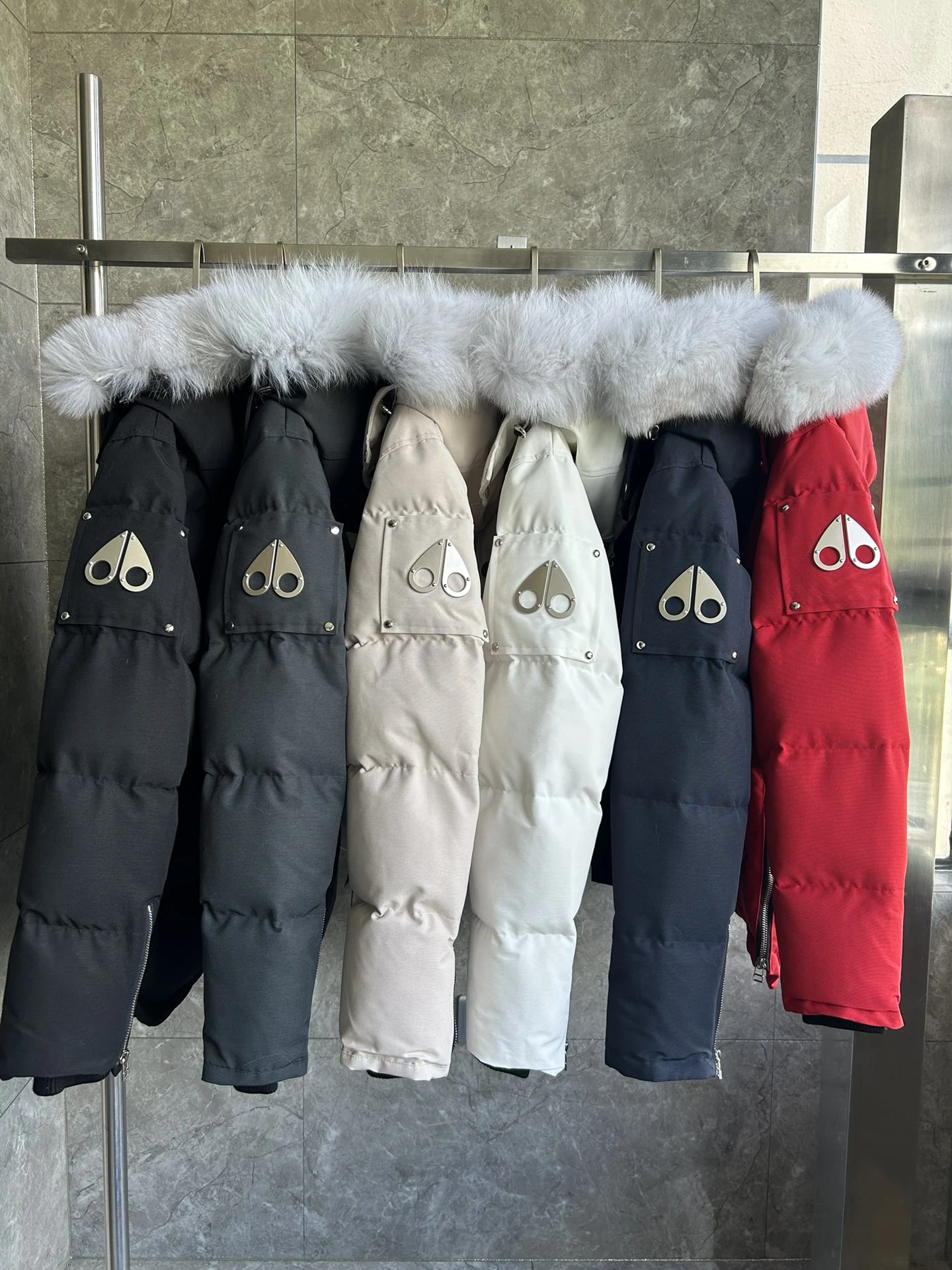 Moose Knuckles puffer jacket - real photo 7