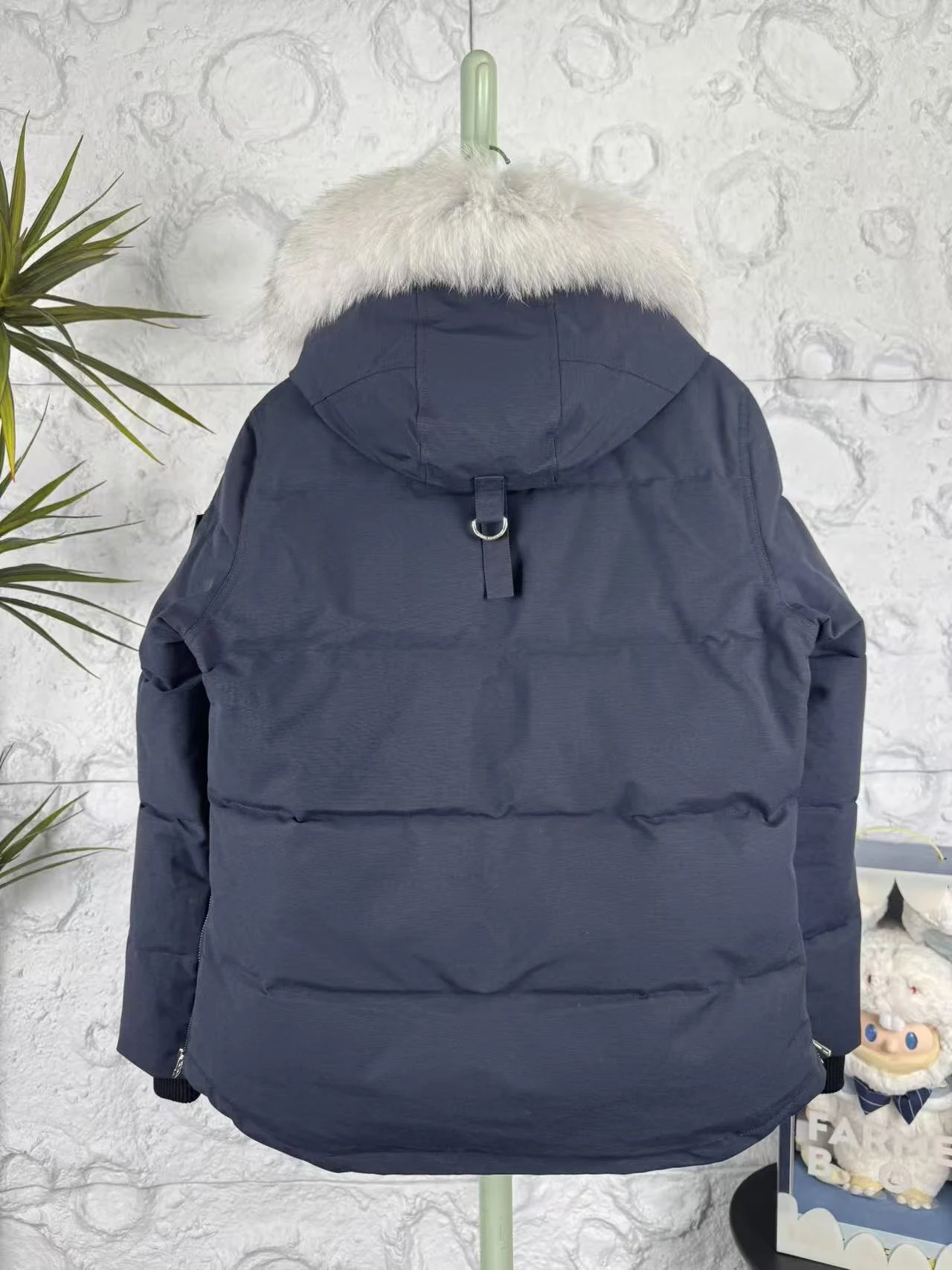 Moose Knuckles Utility Puffer Jacket - Style 2 - Moose Knuckles puffer jacket real photo 2