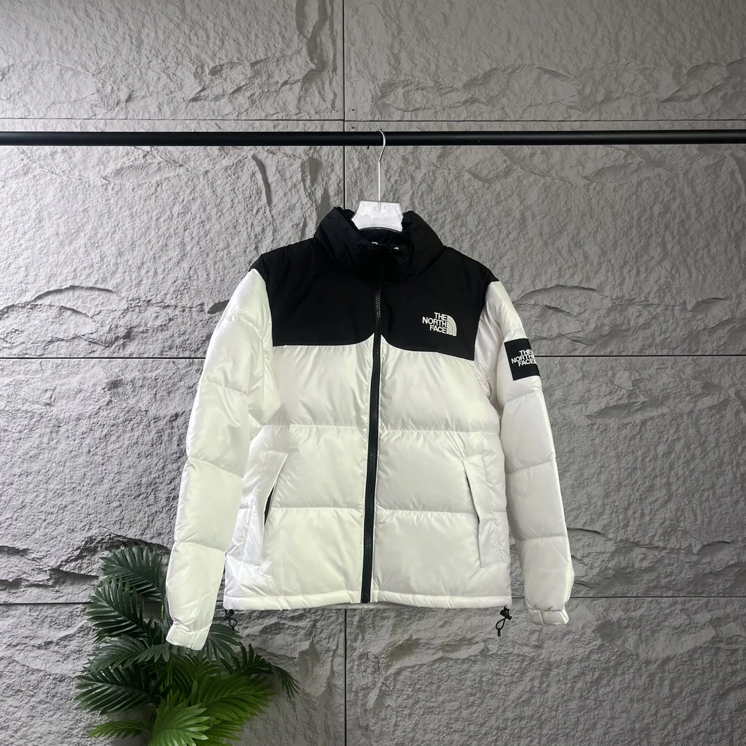North Face puffer jacket - real photo 2