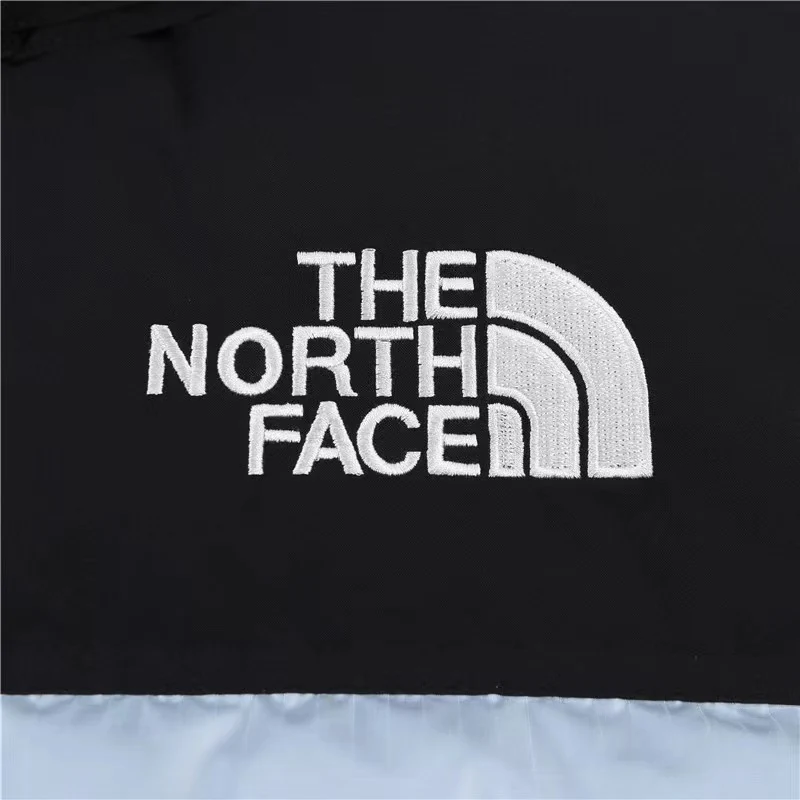 North Face puffer jacket - real photo 4