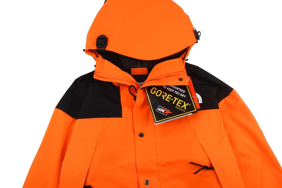 North Face puffer jacket - real photo 3
